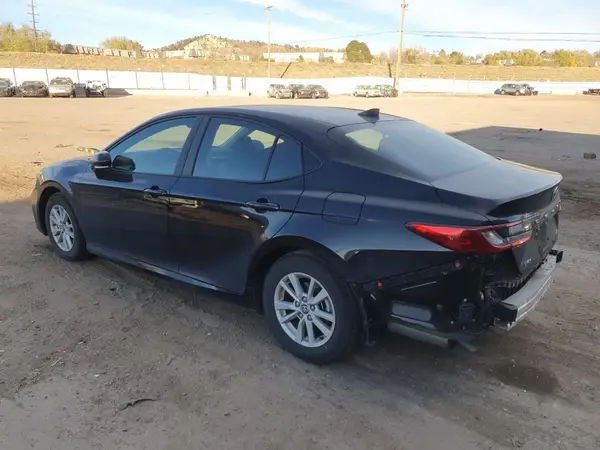 4T1DAACK4SU069203 2025 TOYOTA CAMRY - Image 2