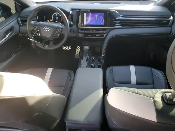 4T1DAACK4SU069783 2025 TOYOTA CAMRY - Image 8