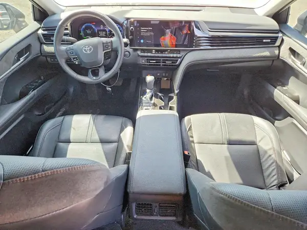 4T1DAACK4SU070853 2025 TOYOTA CAMRY - Image 8