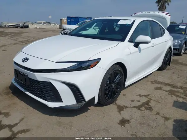 4T1DAACK4SU071419 2025 TOYOTA CAMRY - Image 2