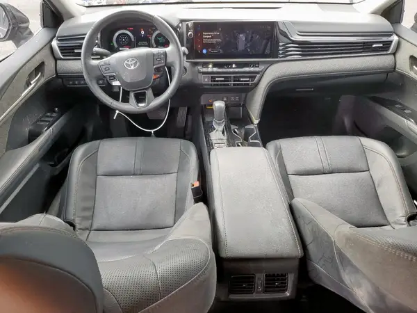 4T1DAACK4SU071887 2025 TOYOTA CAMRY - Image 8