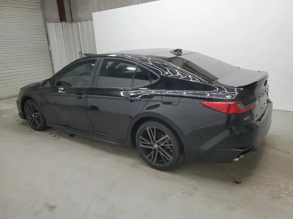 4T1DAACK4SU073901 2025 TOYOTA CAMRY - Image 2