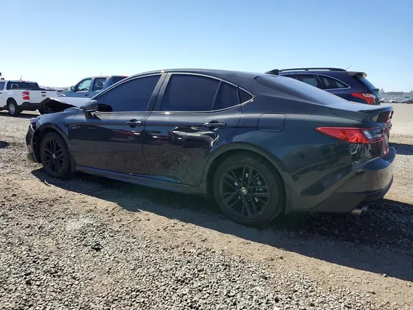4T1DAACK4SU073977 2025 TOYOTA CAMRY - Image 2