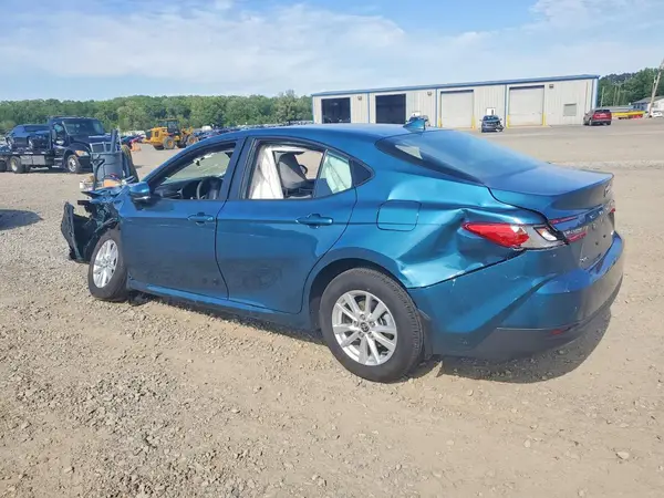 4T1DAACK4SU074045 2025 TOYOTA CAMRY - Image 2