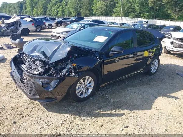 4T1DAACK4SU076572 2025 TOYOTA CAMRY - Image 2
