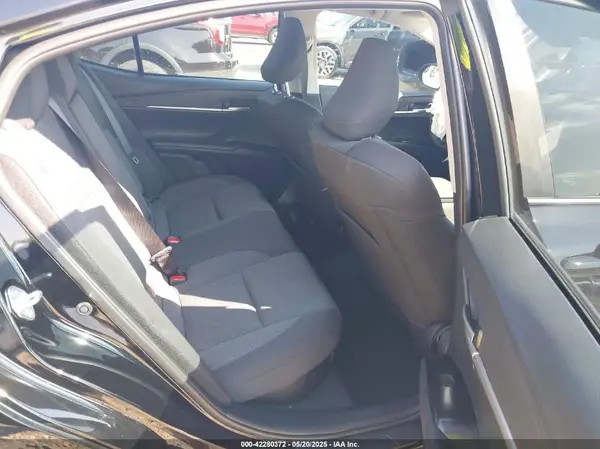 4T1DAACK4SU076572 2025 TOYOTA CAMRY - Image 8