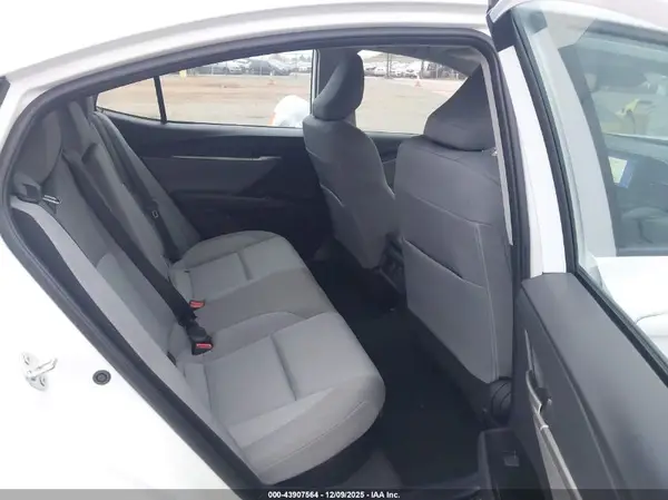 4T1DAACK4SU077768 2025 TOYOTA CAMRY - Image 8