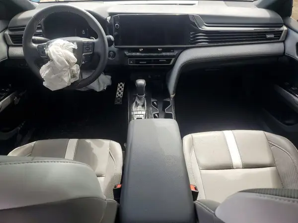 4T1DAACK4SU080329 2025 TOYOTA CAMRY - Image 8