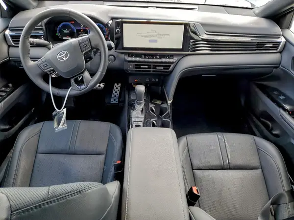 4T1DAACK4SU083604 2025 TOYOTA CAMRY - Image 8