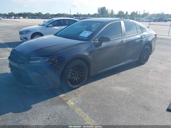 4T1DAACK4SU083814 2025 TOYOTA CAMRY - Image 2