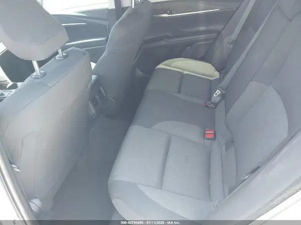 4T1DAACK4SU084011 2025 TOYOTA CAMRY - Image 8