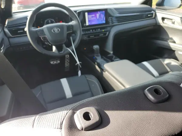 4T1DAACK4SU085272 2025 TOYOTA CAMRY - Image 8