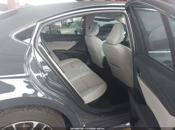4T1DAACK4SU090214 2025 TOYOTA CAMRY - Image 8