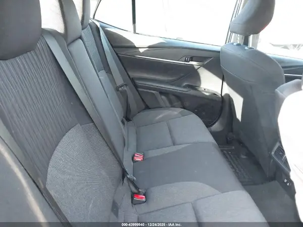 4T1DAACK4SU091041 2025 TOYOTA CAMRY - Image 8