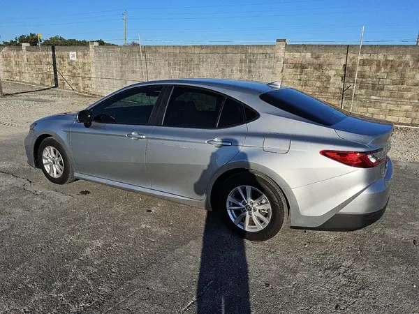 4T1DAACK4SU096787 2025 TOYOTA CAMRY - Image 2