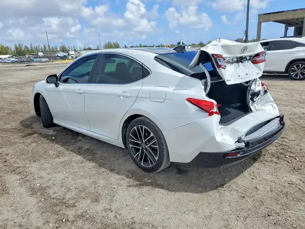 4T1DAACK4SU096790 2025 TOYOTA CAMRY - Image 2