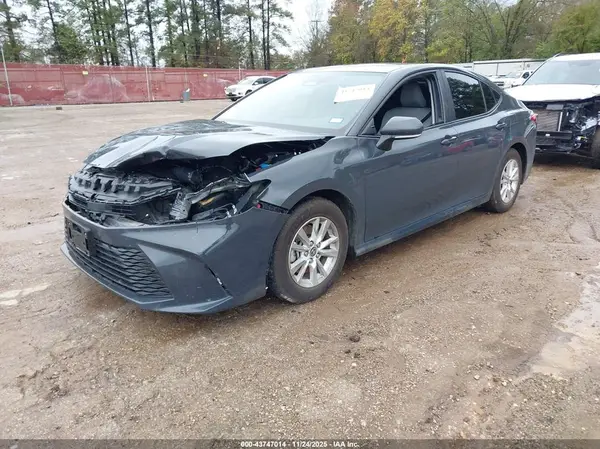 4T1DAACK4SU100496 2025 TOYOTA CAMRY - Image 2