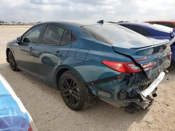 4T1DAACK4SU107979 2025 TOYOTA CAMRY - Image 2