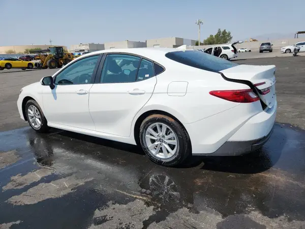 4T1DAACK4SU109408 2025 TOYOTA CAMRY - Image 2