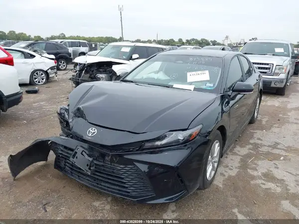 4T1DAACK4SU110929 2025 TOYOTA CAMRY - Image 2