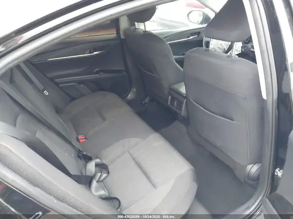 4T1DAACK4SU110929 2025 TOYOTA CAMRY - Image 8