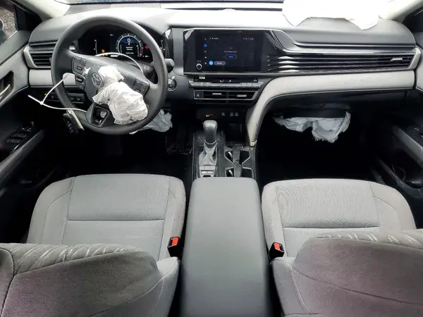 4T1DAACK4SU112468 2025 TOYOTA CAMRY - Image 8
