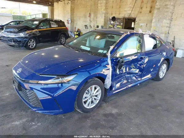 4T1DAACK4SU113586 2025 TOYOTA CAMRY - Image 2