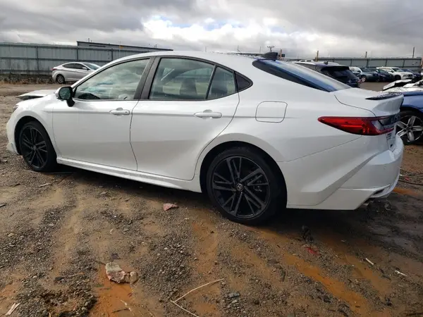 4T1DAACK4SU114916 2025 TOYOTA CAMRY - Image 2