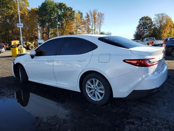 4T1DAACK4SU115662 2025 TOYOTA CAMRY - Image 2