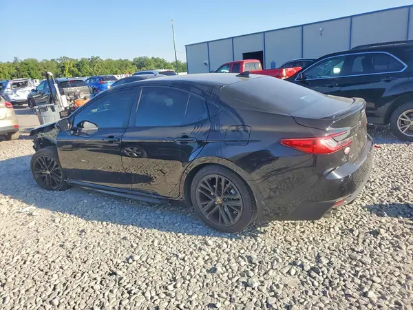 4T1DAACK4SU117167 2025 TOYOTA CAMRY - Image 2