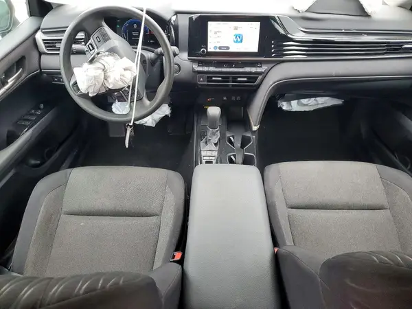 4T1DAACK4SU118643 2025 TOYOTA CAMRY - Image 8