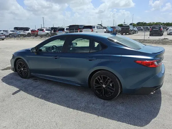4T1DAACK4SU119081 2025 TOYOTA CAMRY - Image 2