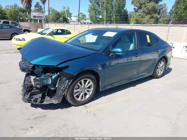 4T1DAACK4SU124135 2025 TOYOTA CAMRY - Image 2