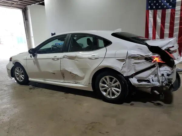 4T1DAACK4SU126886 2025 TOYOTA CAMRY - Image 2