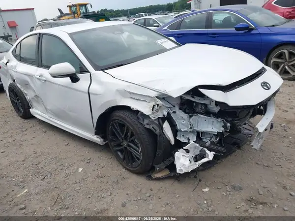 4T1DAACK4SU132901 2025 TOYOTA CAMRY - Image 1