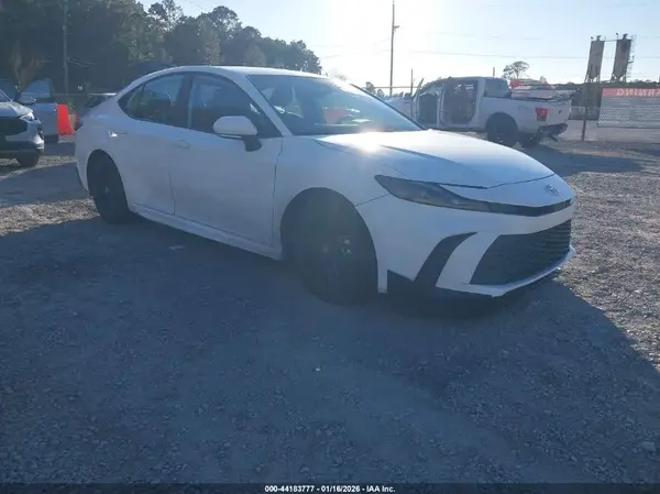 4T1DAACK4SU138634 2025 TOYOTA CAMRY - Image 1