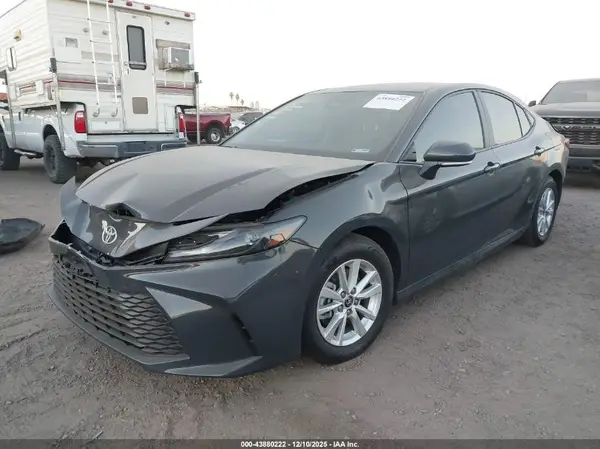 4T1DAACK4SU140528 2025 TOYOTA CAMRY - Image 2