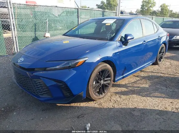4T1DAACK4SU143459 2025 TOYOTA CAMRY - Image 2
