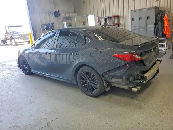 4T1DAACK4SU147236 2025 TOYOTA CAMRY - Image 2