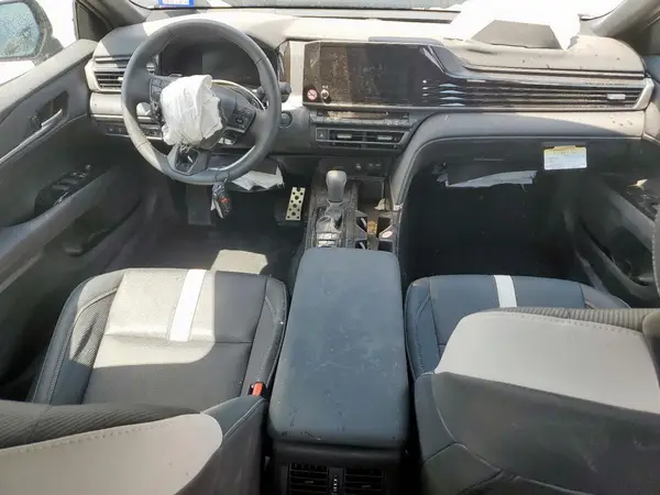 4T1DAACK4SU151268 2025 TOYOTA CAMRY - Image 8