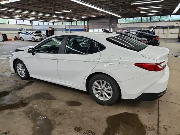 4T1DAACK4SU151609 2025 TOYOTA CAMRY - Image 2