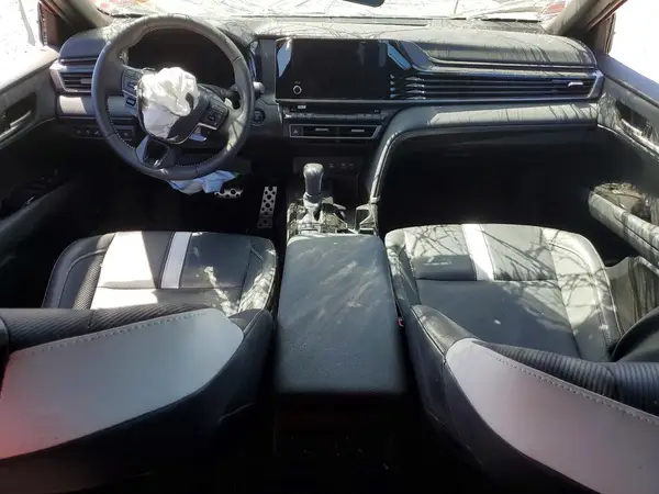 4T1DAACK4SU160679 2025 TOYOTA CAMRY - Image 8
