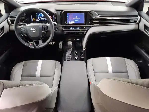 4T1DAACK4SU165784 2025 TOYOTA CAMRY - Image 8