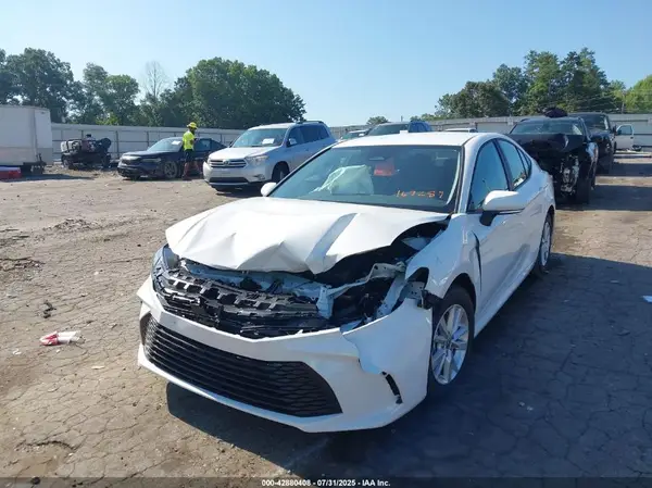 4T1DAACK4SU167289 2025 TOYOTA CAMRY - Image 2