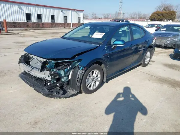 4T1DAACK4SU174758 2025 TOYOTA CAMRY - Image 2