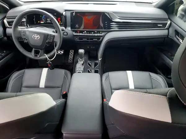 4T1DAACK4SU176946 2025 TOYOTA CAMRY - Image 8
