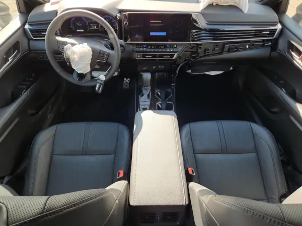 4T1DAACK4SU201201 2025 TOYOTA CAMRY - Image 8