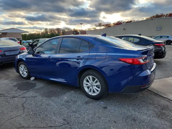 4T1DAACK4SU207399 2025 TOYOTA CAMRY - Image 2