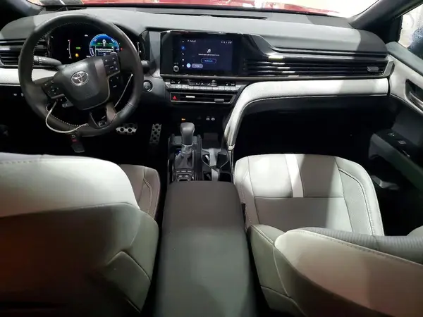 4T1DAACK4SU207709 2025 TOYOTA CAMRY - Image 8