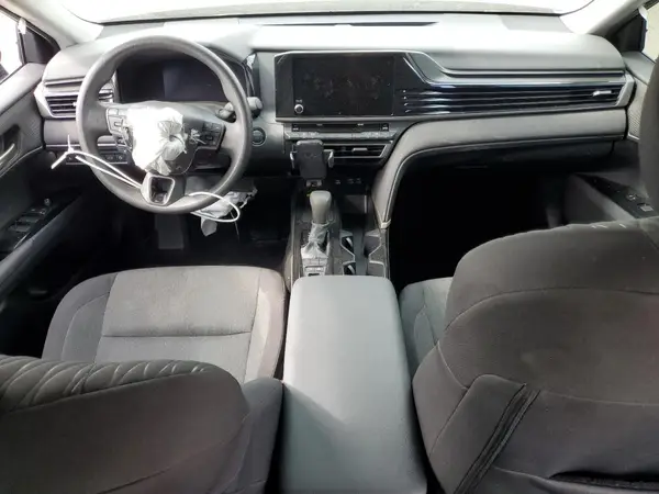 4T1DAACK4SU504723 2025 TOYOTA CAMRY - Image 8